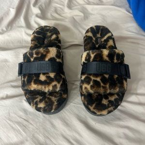 UGG slippers size 8